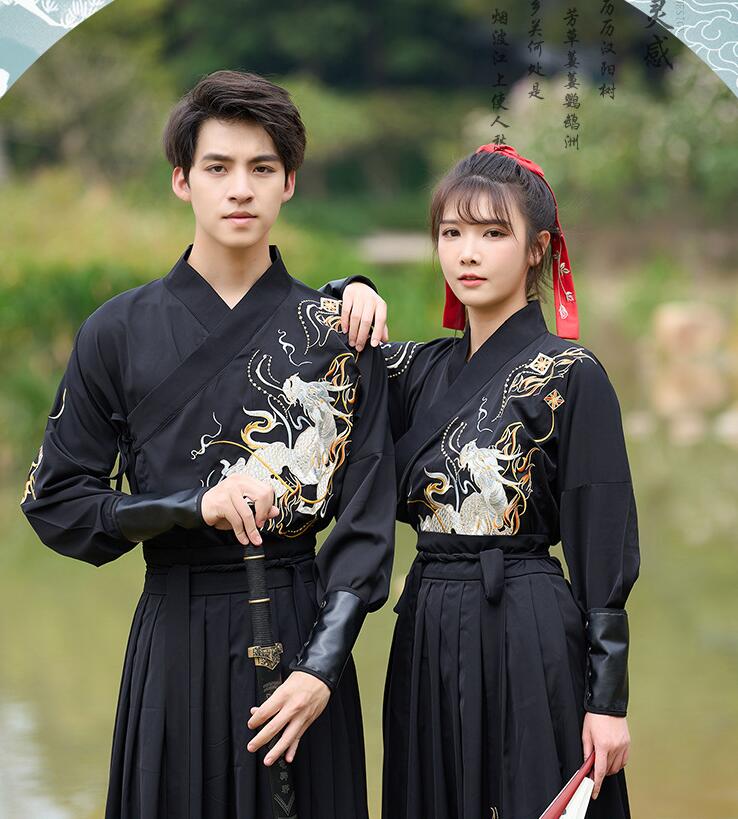 カップル漢服唐装　メンズレディース中華伝統的漢服　侠客コスプレ衣装　ロング丈スカート+チャイナシャツ　刺繍　中華古風コスプレ衣装　クリスマス仮装変装　ハロウィンコスプレ漢服　チャイナ舞台ステージ服　イ