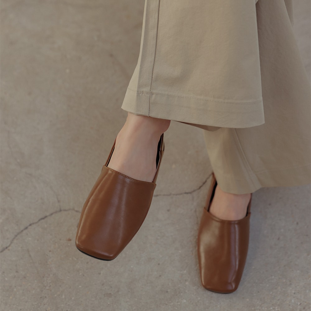 ベヴァント・トゥウェイ・スクエア・ミュール・ローファー