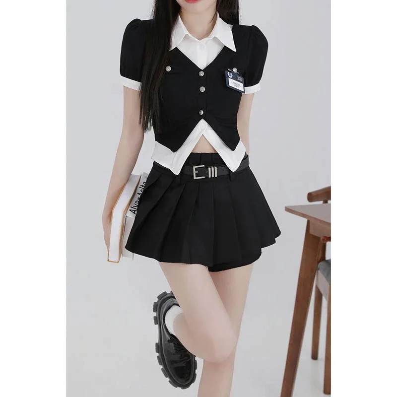 制服 2024 新作 レディース 韓国 2点セット着痩せ シャツ+スカート ベルトを送るサンタコスプレ 5,686円