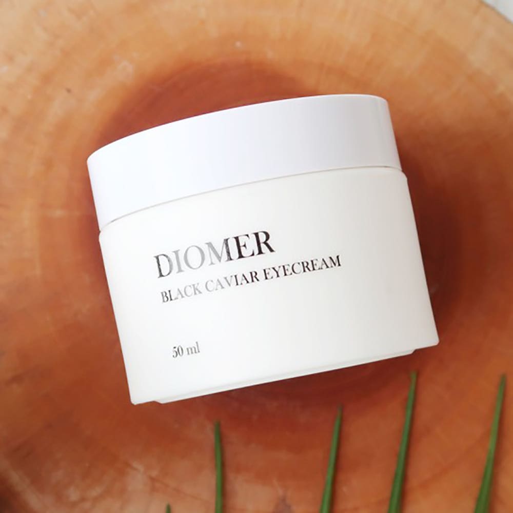 [1+1]スタジオメールブラック・キャビア・アイクリーム50ml+マスクパックをプレゼント