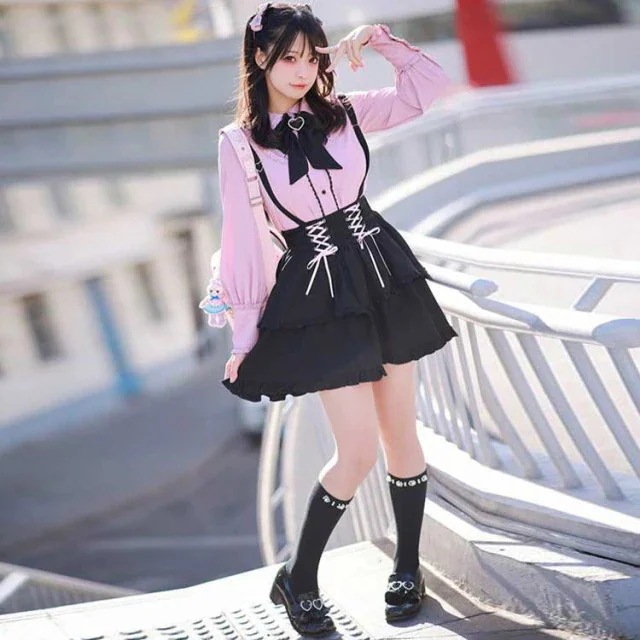 セットアップ 上下セット ボトム カジュアル ハート レース フレア スカート 森ガール ひざ上 ロリータ 病みかわいい ひざ丈 量産型