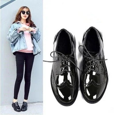 【20点セット】【急速出荷】学院風 美脚 パンプス 編み上げ 走れる ローヒール レディース ブラック エナメル靴 痛くない