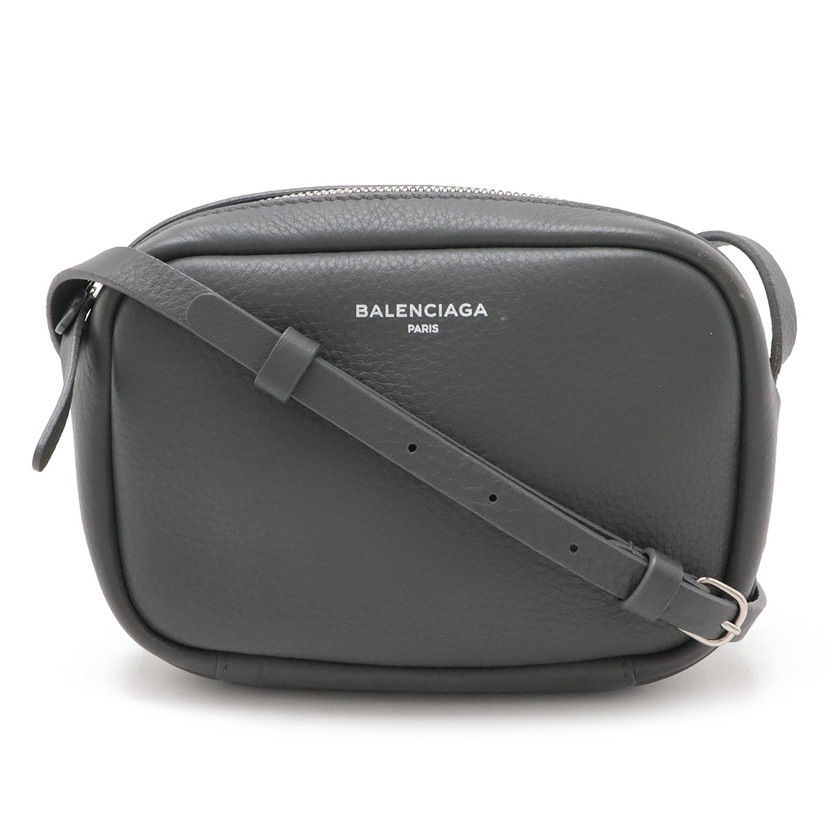 エブリデイ カメラバッグ XS ショルダーバッグ ポシェット 斜め掛け レザー グレー シルバー金具 489809