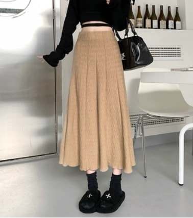 無地ニットロングスカート ボトム スカート ニット ロング丈 Aライン かわいい 可愛い きれいめ シンプル カジュアル 上品 かっこいい 女子 ラフ 無地 秋 冬 10代 20代