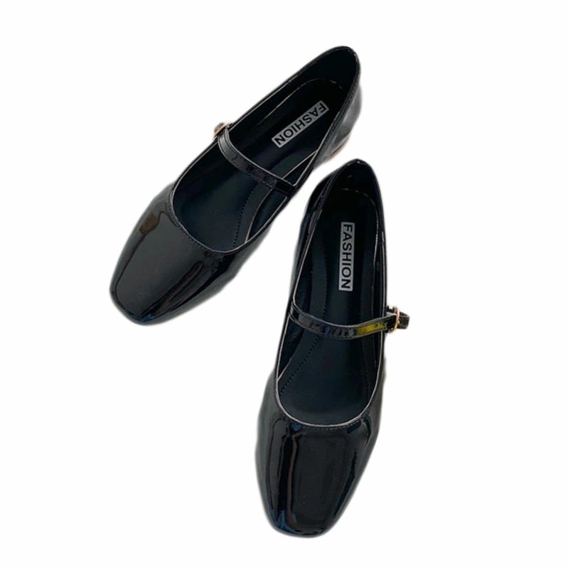 777円OFFクーポン ローヒール ストラップ パンプス かわいい 甲ストラップ 黒 ｖカット スクエアトゥ チャンキーヒール 2cmヒール 大きいサイズ 2cm ローヒール エナメル調 可愛い コス