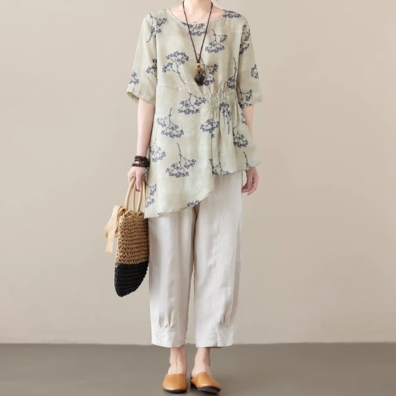 ２点セット セットアップ ブラウス カジュアルパンツ アンクル丈 袖あり 半袖 5分袖 ラウンドネック 襟なし 綿 ポリエステル 大人可愛い カジュアル 大人 上品 おしゃれ お洒落 大人可愛い