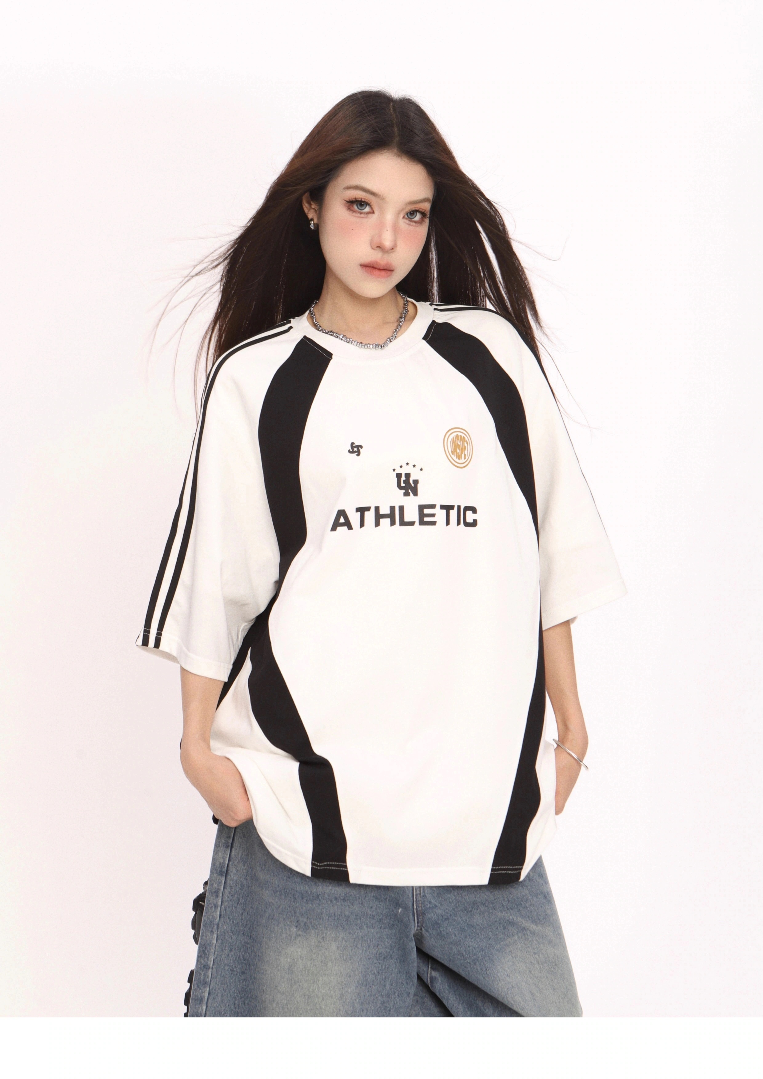 【急速出荷!】夏 韓国可愛い風トップス Tシャツ ファッション 半袖 スリムフィット サイド ペイントシルエット ゆったり丈 休日レディースサイズ韓国Vネック おしゃれ カジュアル メンズライク T