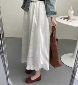 レディース スカート ボトムス ロング Aライン 刺繍 かわいい 大人可愛い シンプル カジュアル 上品 おしゃれ レトロ こなれ感 ガーリー 主役級 存在感 ラブリー キュート プリンセス クラシカ