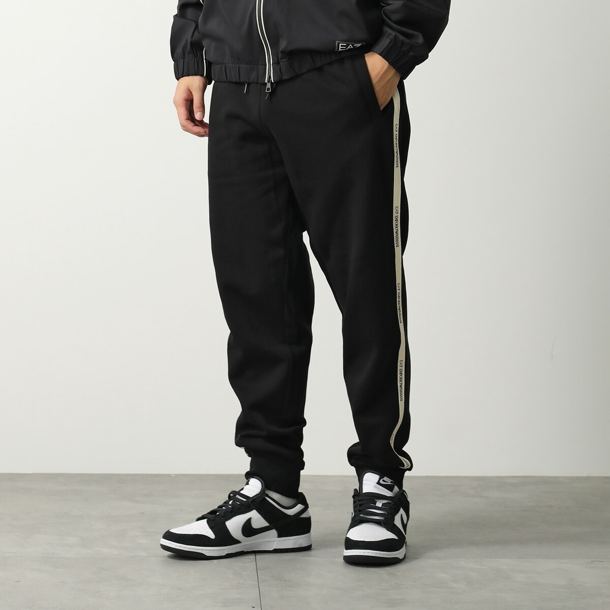 EA7 EMPORIO ARMANI エアセッテ エンポリオアルマーニ スウェットパンツ 7M000974 AF10377 メンズ 裏起毛 ジョガーパンツ セットアップ可能 UC001/BLACK
