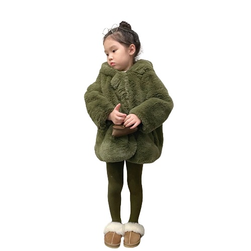 女の子の毛皮のフードコートに綿毛の厚いのイミテーション草のおしゃれな保温コート
