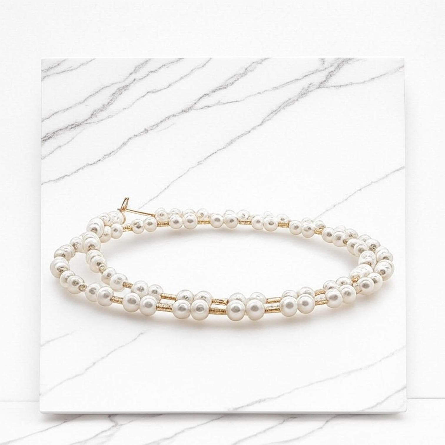 18Kゴールド淡水パールネックレス 贅沢な0.32gゴールドアクセント