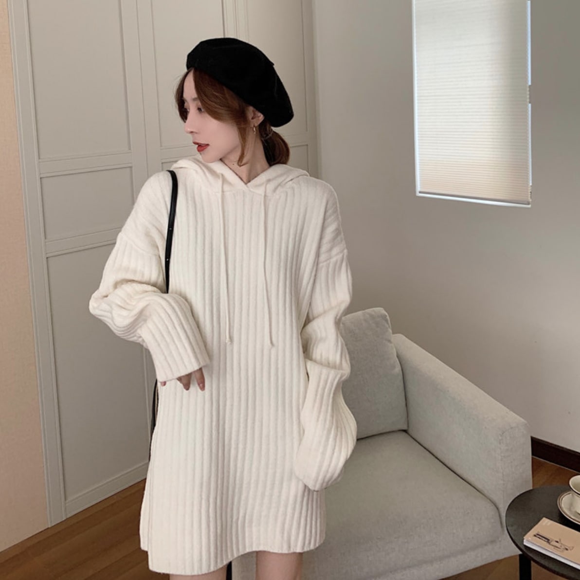 トップス ワンピース デート カットソー ニットソー セーター ショート ショート丈 袖あり 長袖 かわいい 大人可愛い きれいめ シンプル カジュアル 大人 上品 おしゃれ お洒落 主役級 存在感