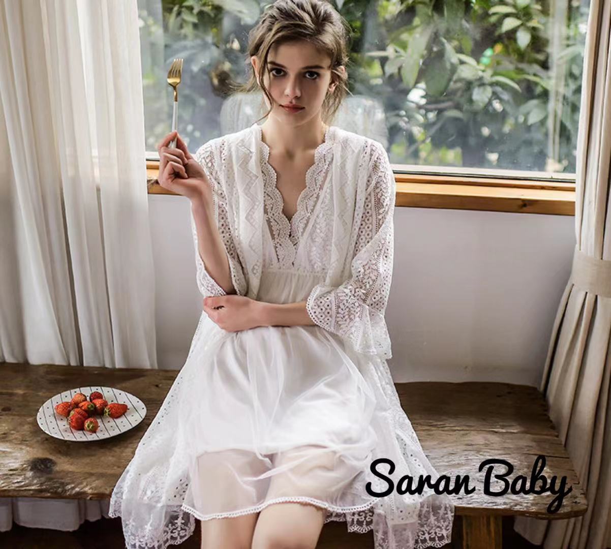 優雅なフェミニンナイトガウン＋キャミソール2点セット