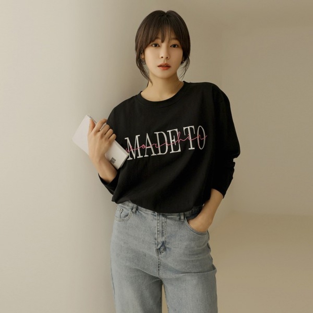 [Elysia] ゲスルコットンルーズスプリットエンブロイダリーTシャツ