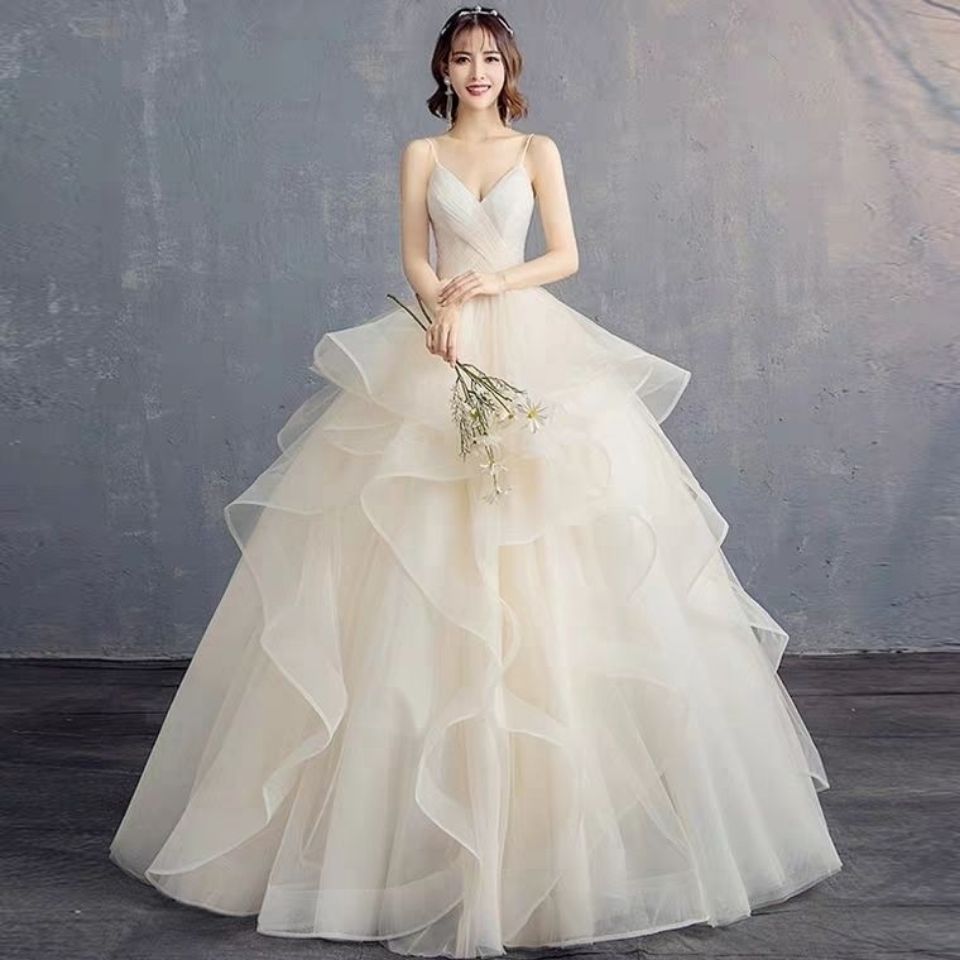 メインウェディングドレス 女性用 2024 花嫁 結婚式 フロアレングス ブ ストラップ Vネック チュチュスカート スリム＆ロングテール 5,302円
