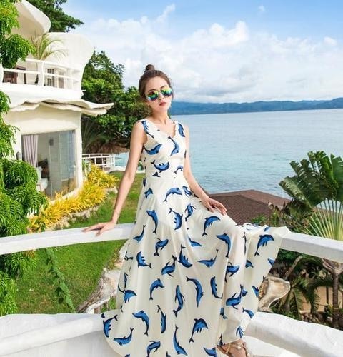 1329. シフォンマキシワンピース（ホワイト）　ビーチコーデ　リゾート　女子会　お呼ばれ 20代　30代