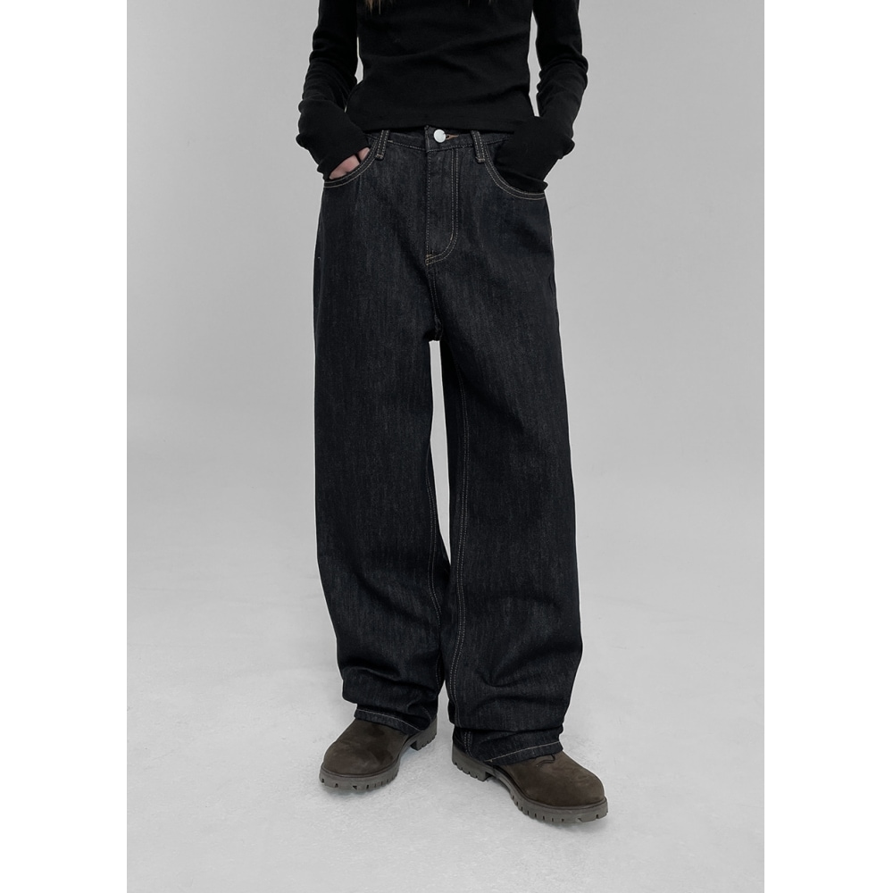 ブラックアップコロマン生デニムパンツ