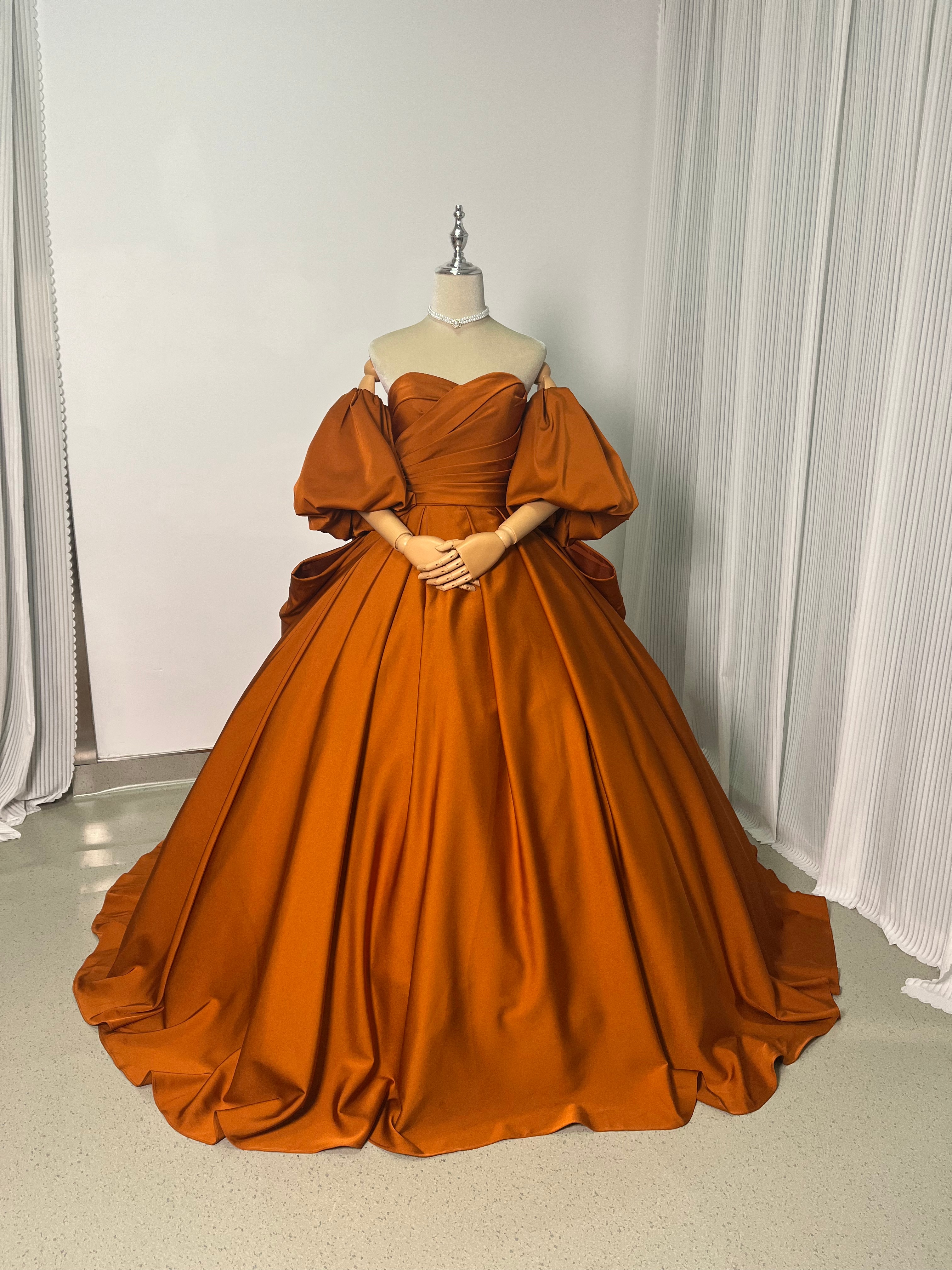 カラードレス テラコッタ チューブトップ ビスチェタイプ 取り外し袖 ふっくら柔らかなバックリボン 華やかなトレーン 花嫁 ボリュームドレス