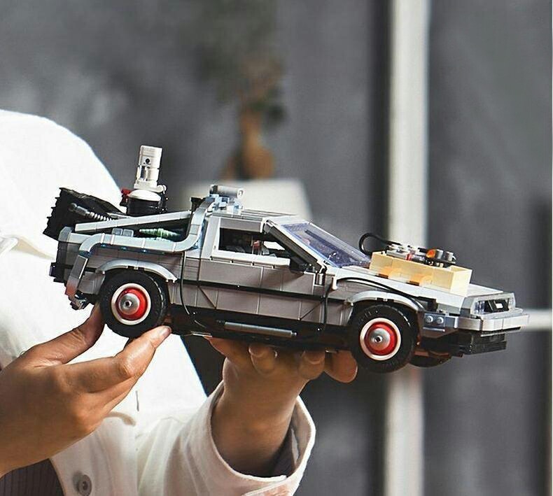 バック トゥ ザ デロリアン積み木 ブロック フューチャー