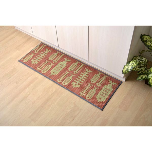 1081100225905 キッチンマット 滑りにくい加工 国産い草 シンプル おさかな ピンク 60×270cm メーカー直送