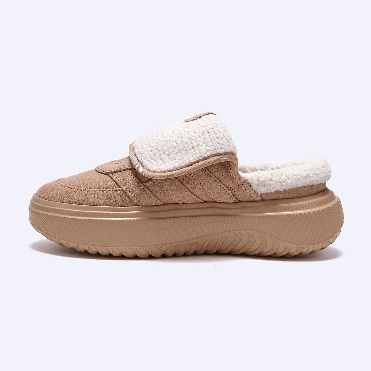 ぴぴぴ adidas⭐︎W GRAND COURT MULE24.5cm ぴぴぴ adidas⭐︎W GRAND COURT MULE24.5cm Adidas Grand Court Mule