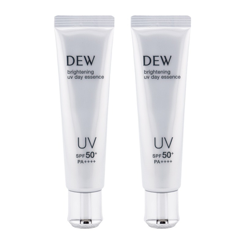 [2個セット]ブライトニングUVデイエッセンス 40g SPF50+ PA++++ 保湿 ウォータープルーフ [ギフトラッピング対応]