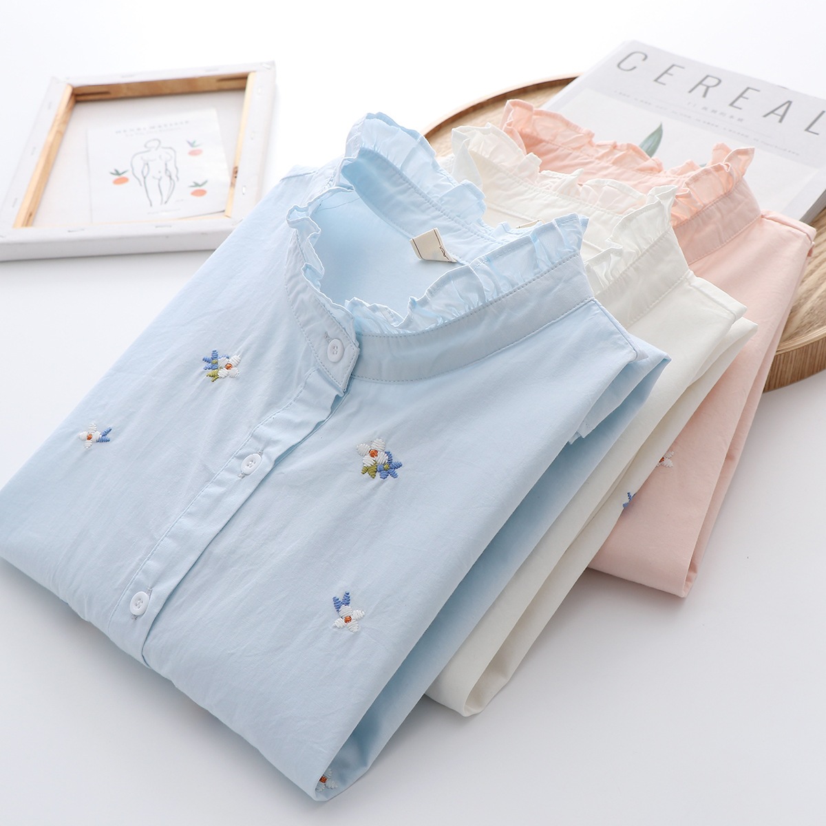 【限定価格セール！】 花柄刺繍の長袖コットンロングシャツ トップス シャツ チュニック ブラウス 海外 レディースファッション