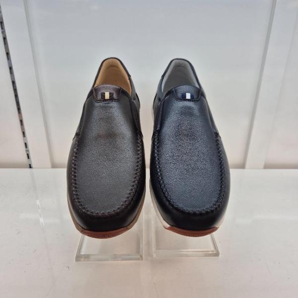 HC11 牛革メンズシューズ E2N8U51P3K (42513925)