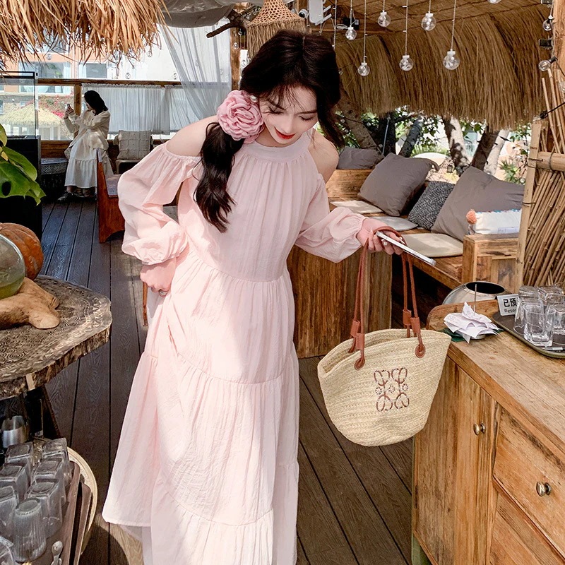 ピンクのストラップレスドレス女性2024春と秋の新しいフランスの休日スタイルの甘い慎重なマシンミディアムレングスAラインスカート