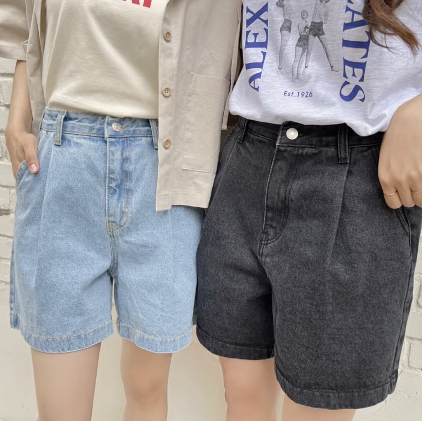 レディース パンツ ボトムス ショートパンツ カジュアルパンツ ショートデニム デニム ショート ショート丈 タック ブルーデニム かわいい 大人可愛い シンプル カジュアル おしゃれ かっこいい