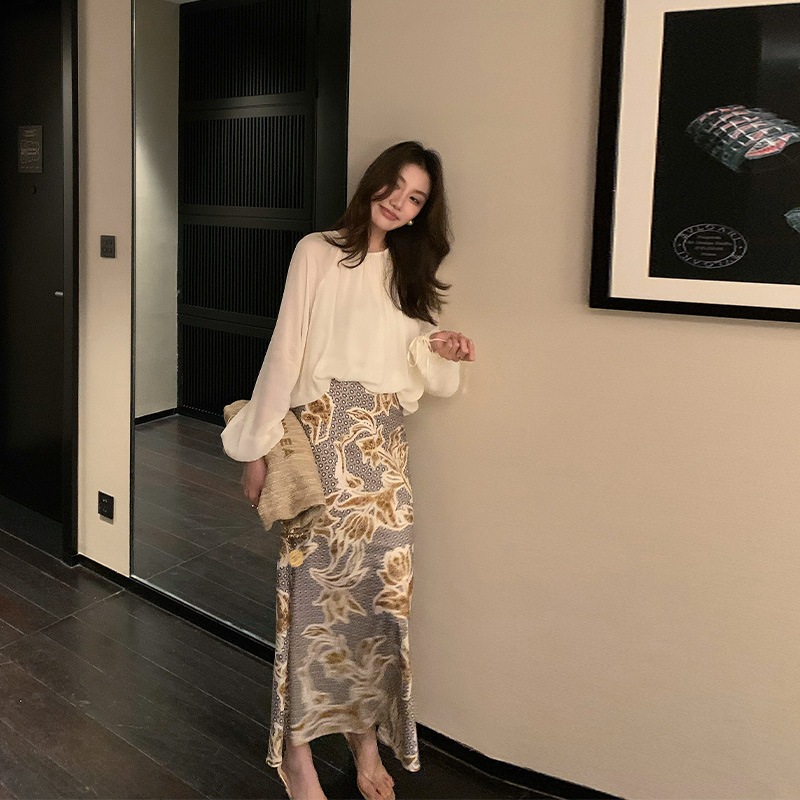 長いxierレトロなプリント女性のためのミッドレングススカート夏の服新しいハイエンドデザインセンス不規則な気質