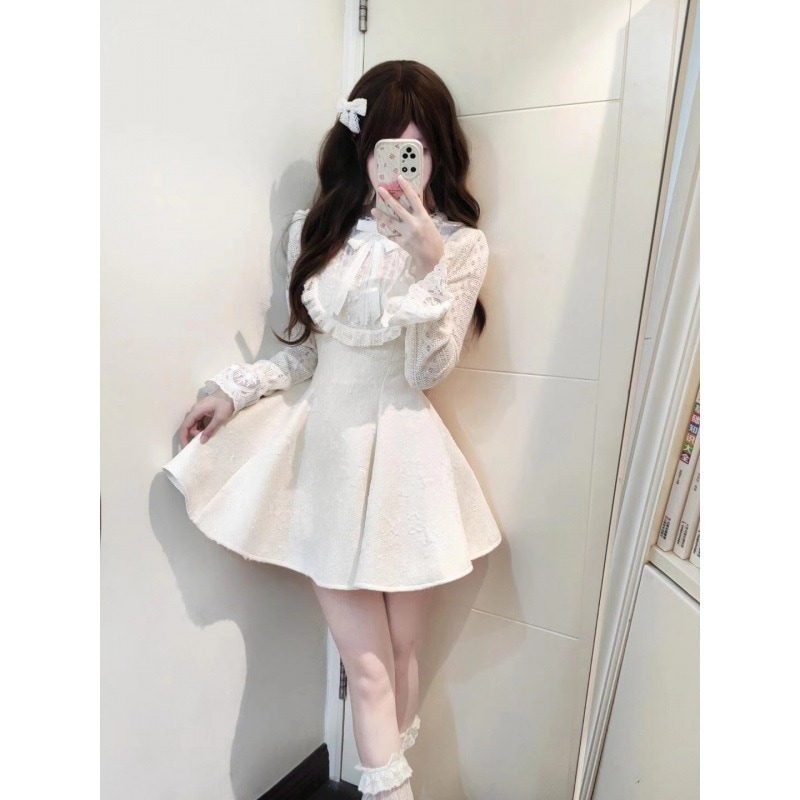 フランスの初恋の甘い香りのスタイルのスーツのスカートの気質の有名人の娘の感じのつなぎ合わせのレースのウエストの妖精のスカート