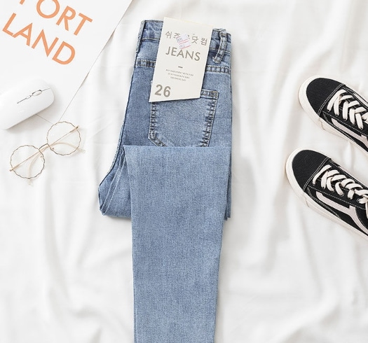 スキニー薄型 女性 黒とグレ