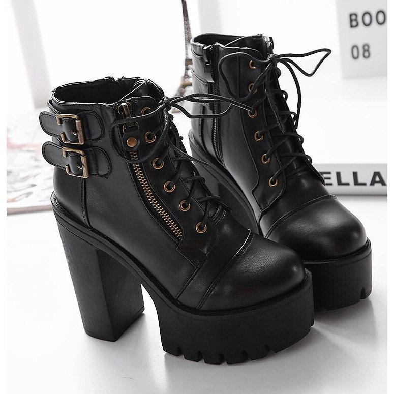 ショートブーツ レディース 厚底ブーツ エンジニアブーツ ショート イギリス風 ブーツレースアップ