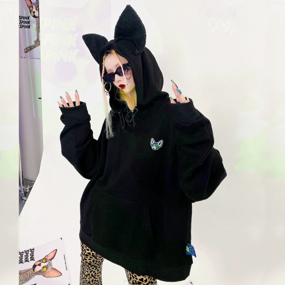トップス プルオーバー スウェット フーディー パーカー 長袖 ワイド ビッグシルエット オーバーサイズ フード付き 猫耳 キュート かわいい かっこいい クール メンズライク マニッシュ