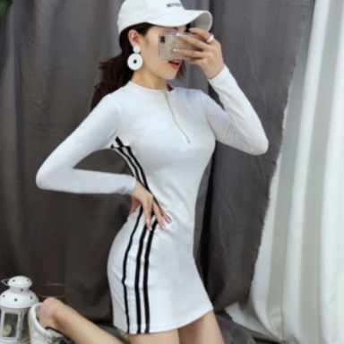 カジュアルタイトミニワンピース ワンピース ミニ ミニ丈 袖あり 長袖 ラウンドネック スリム