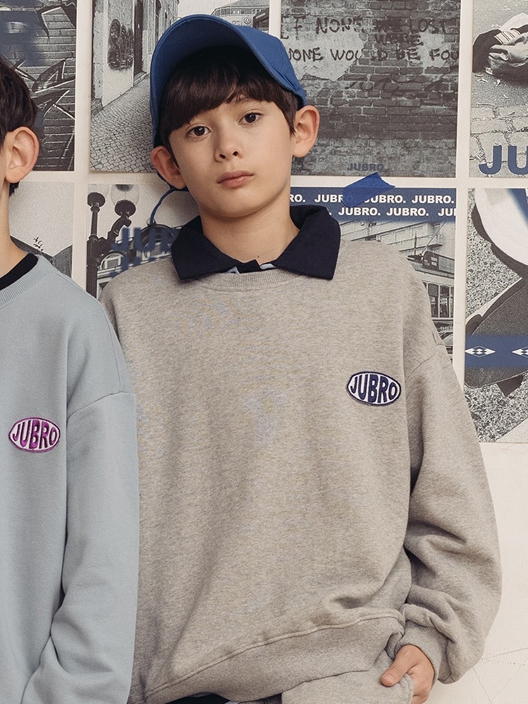 エンブレムスウェットシャツ_グレー