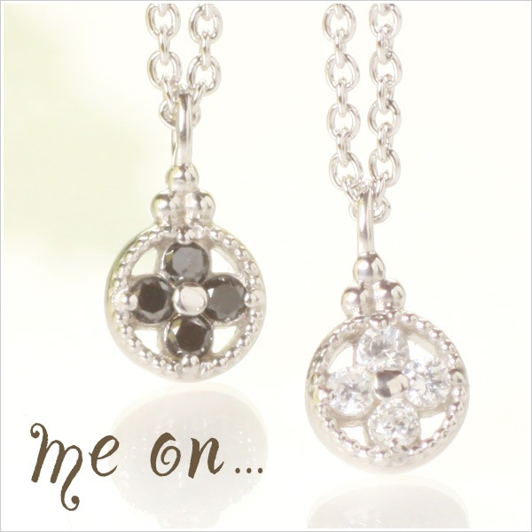 me on... K10ホワイトゴールドデザインフレームフラワーモチーフネックレス 発送目安：２３週間 15,899円