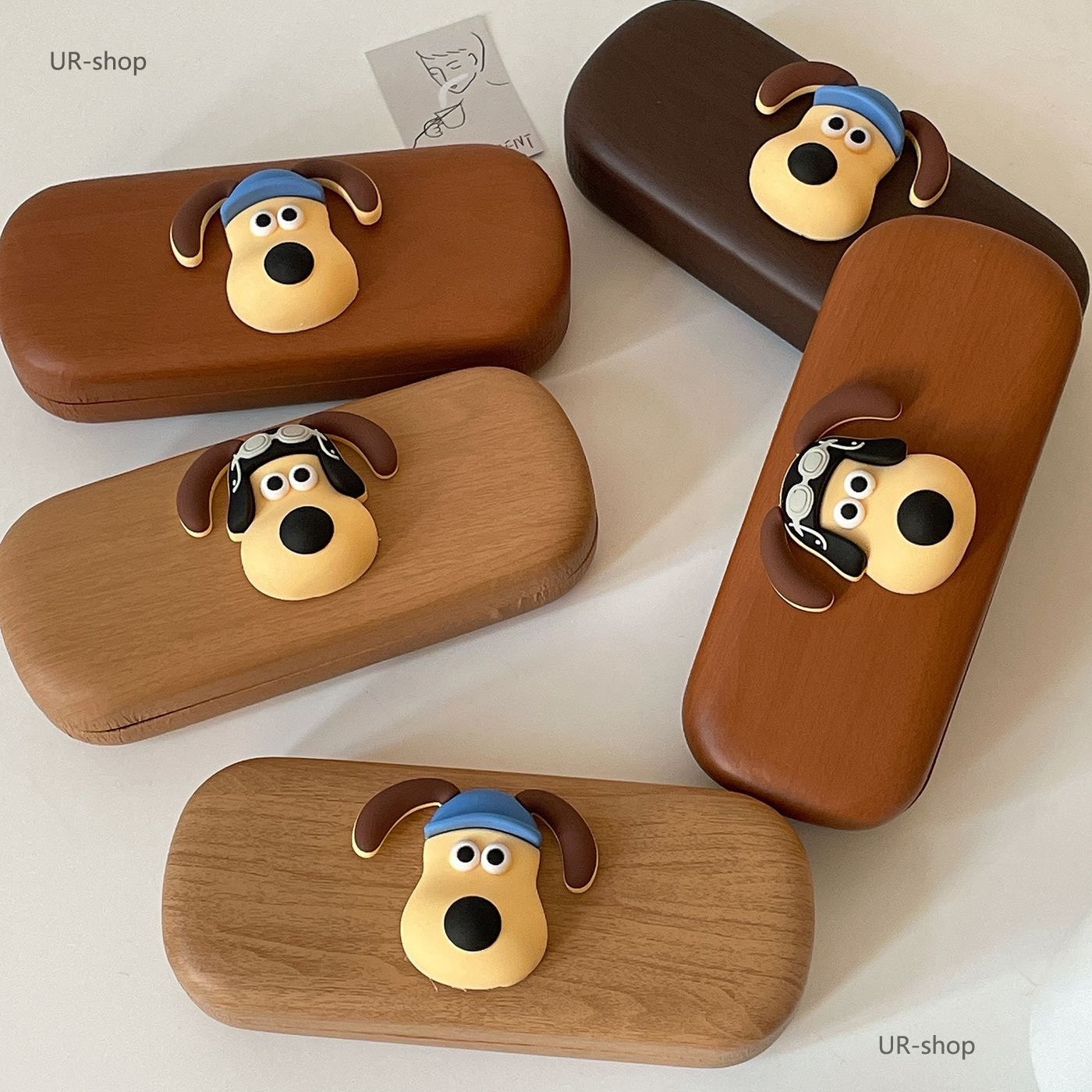 【20点セット】グルミット かわいい木目漫画のメガネケース女性高値落下防止圧力携帯近視メガネ収納箱シンプル