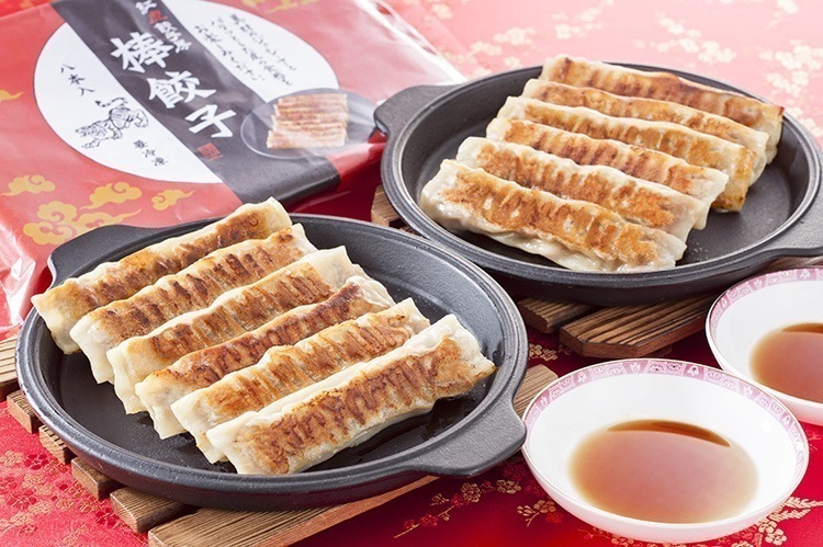 【人気商品】【8本入り×4個】餃子 紅虎 ギフト 紅虎餃子房 名物棒餃子セット KF-BTS 冷凍餃子 贈り物 棒餃子 ギョーザ 中華 紅虎 詰め合わせ (代引不可)(TD) メガ割