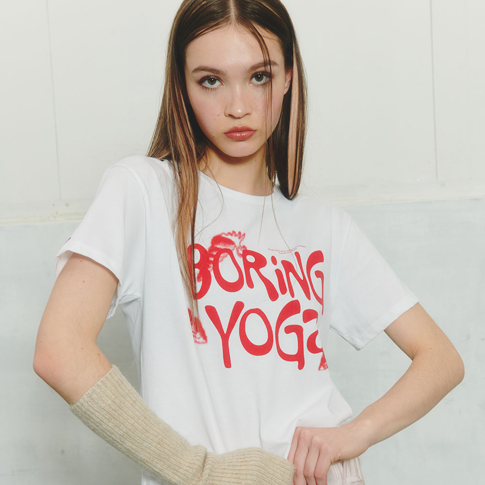[rocci rocci] BORiNG YOGa Crop T-shirt [WHITE]