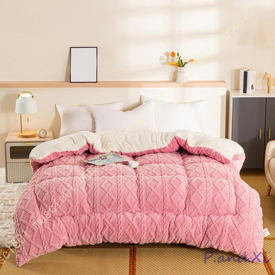 最安値に挑戦!掛けふとん 冬用ふとん 防寒 可愛い 温度をキープ 肌かけ布団 シングル ボア付き 静電気抑制 大人兼用 肌掛け毛布 キルティング 変形しません セミダブル【今だけ大特価セール中】