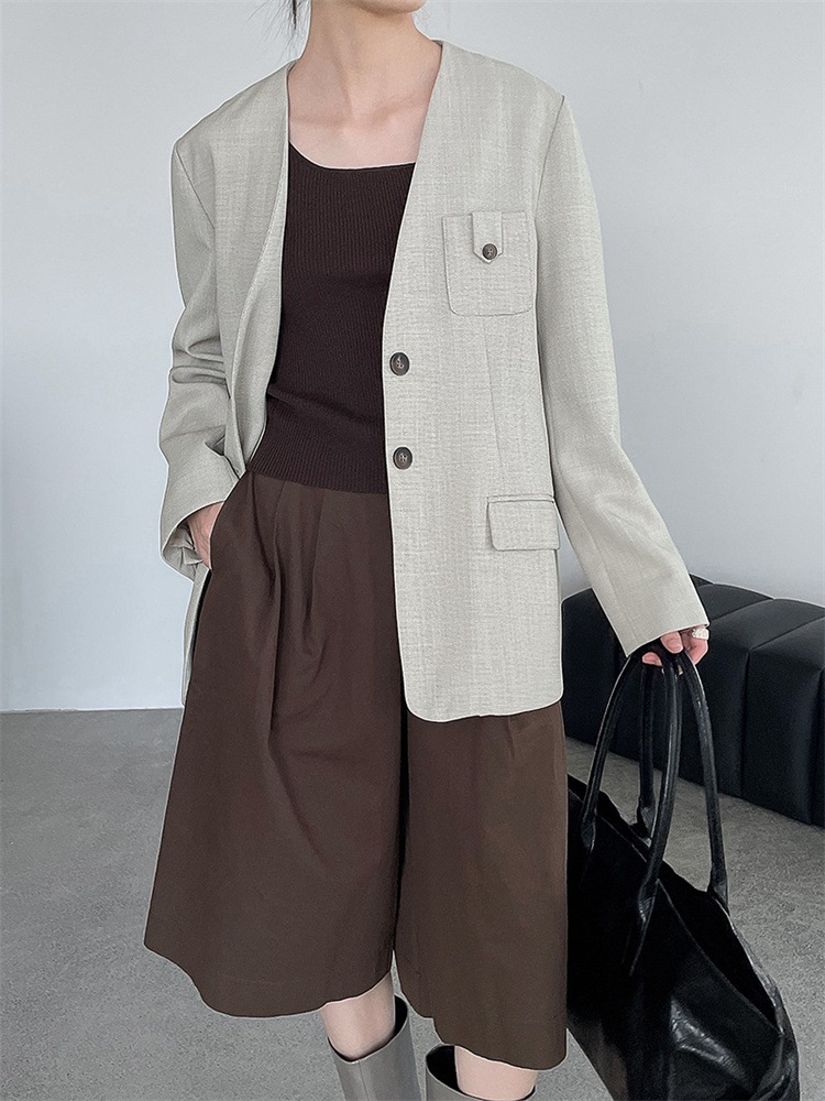 INSスタイル Vネック スーツジャケット 2025年秋 ストレートショルダー