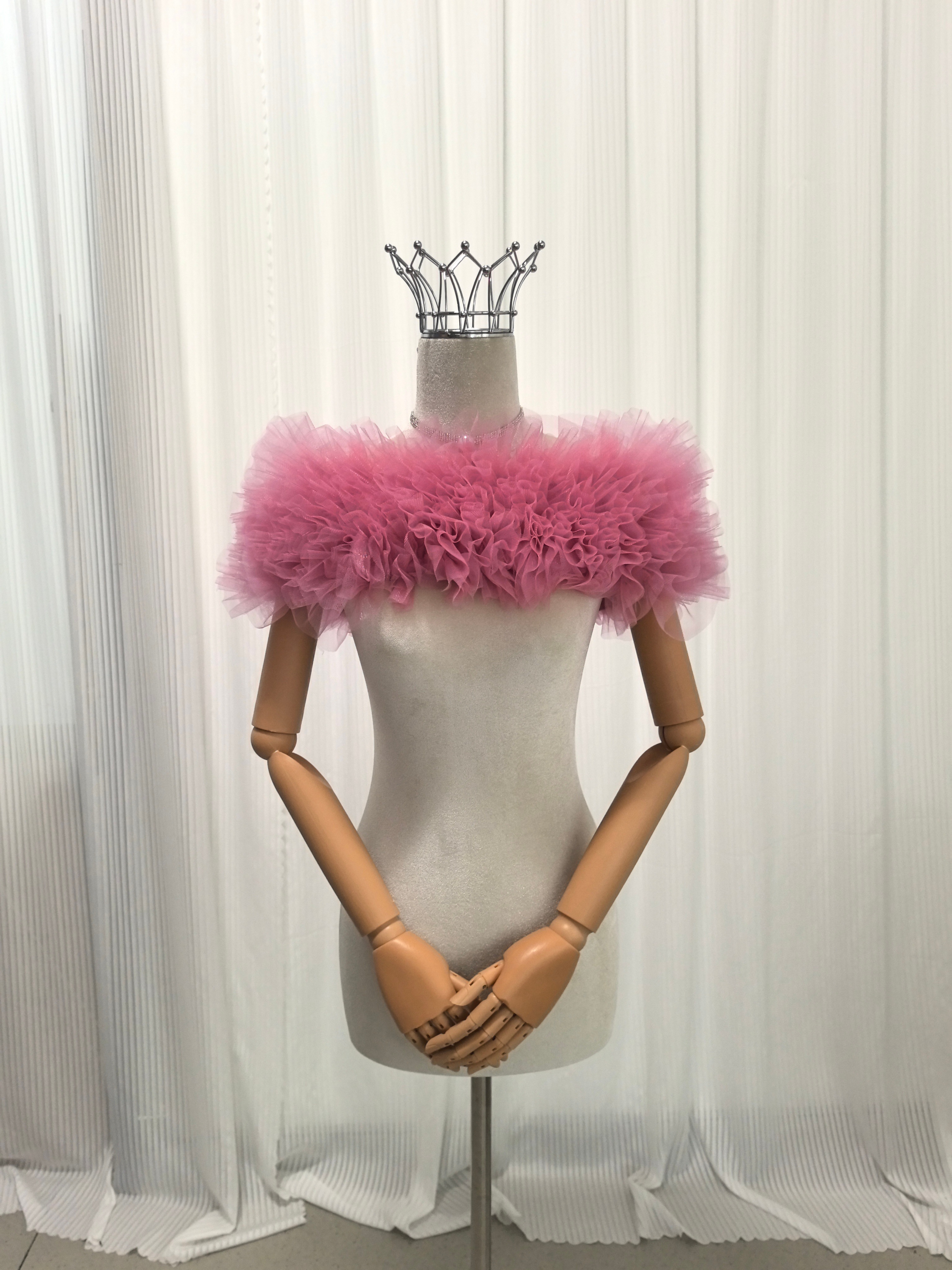 取り外しオフショルダー ピンク 編み上げ ラッフルフリル ふわふわ ソフトチュール 前撮り