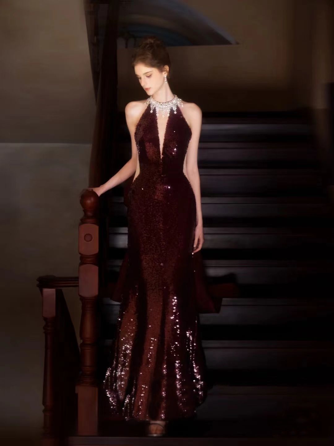 豪華な高貴なワインレッドのドレス 気質スリム宴会ドレス セレブ高級婚約イブニングドレス パーティードレス キャバドレス ウェディングドレス