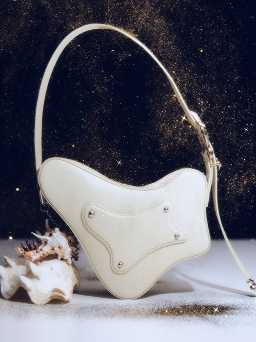 ADSB ANDERSSON BELL for WOMEN GUITAR BAG aaa378w(CREAM) 韓国の人気ブランド限定版