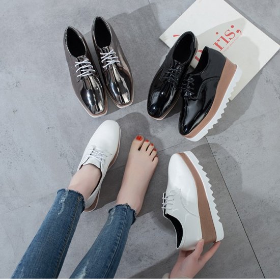 【取寄：納期2週間】マニッシュシューズ ローファー レディース レースアップ 厚底 スクエアトゥ