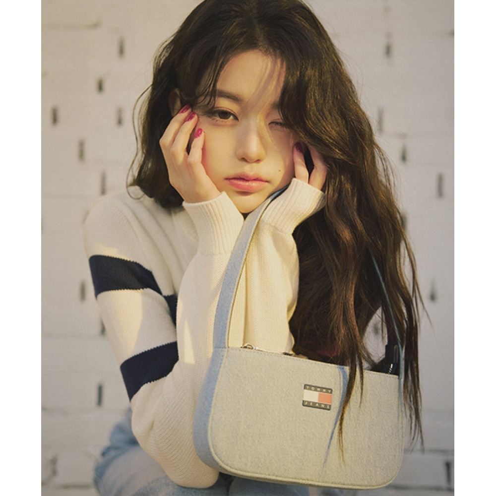 トミージーンズエッセンシャルデニムショルダーバッグ (T32F1ABG16TWT10GY)