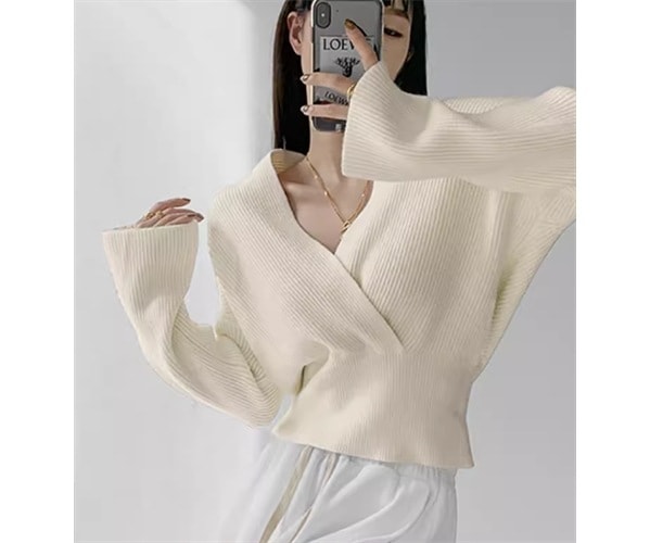 レディース トップス ニット セーター プルオーバー ショート クロップド丈 長袖 Vネック カシュクール 大人可愛い シンプル カジュアル おしゃれ かっこいい こなれ感 ラフ ボーイッシュ ルーズ