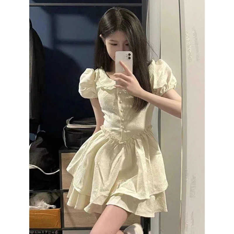 夏のデザインの女性用の小さな甘いドールカラードレスウエストスリムパフスリーブaラインスカート
